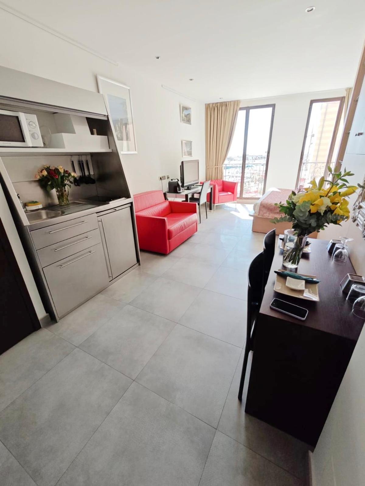 Cassis Loc - Chambre Meublee Zewnętrze zdjęcie